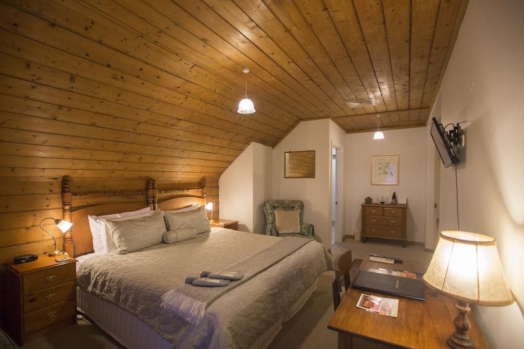 The Racecourse Inn Longford Ngoại thất bức ảnh