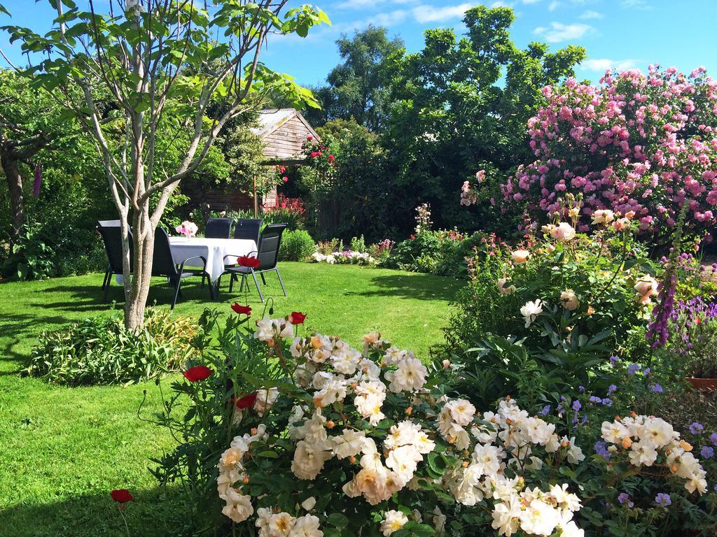 The Racecourse Inn Longford Ngoại thất bức ảnh