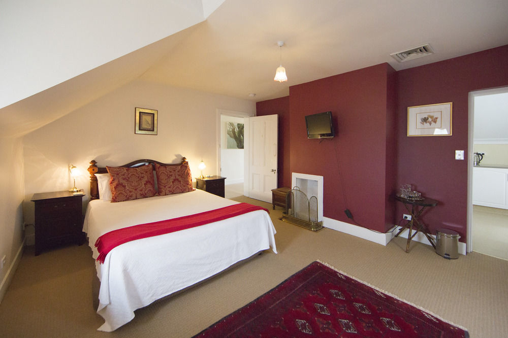 The Racecourse Inn Longford Ngoại thất bức ảnh