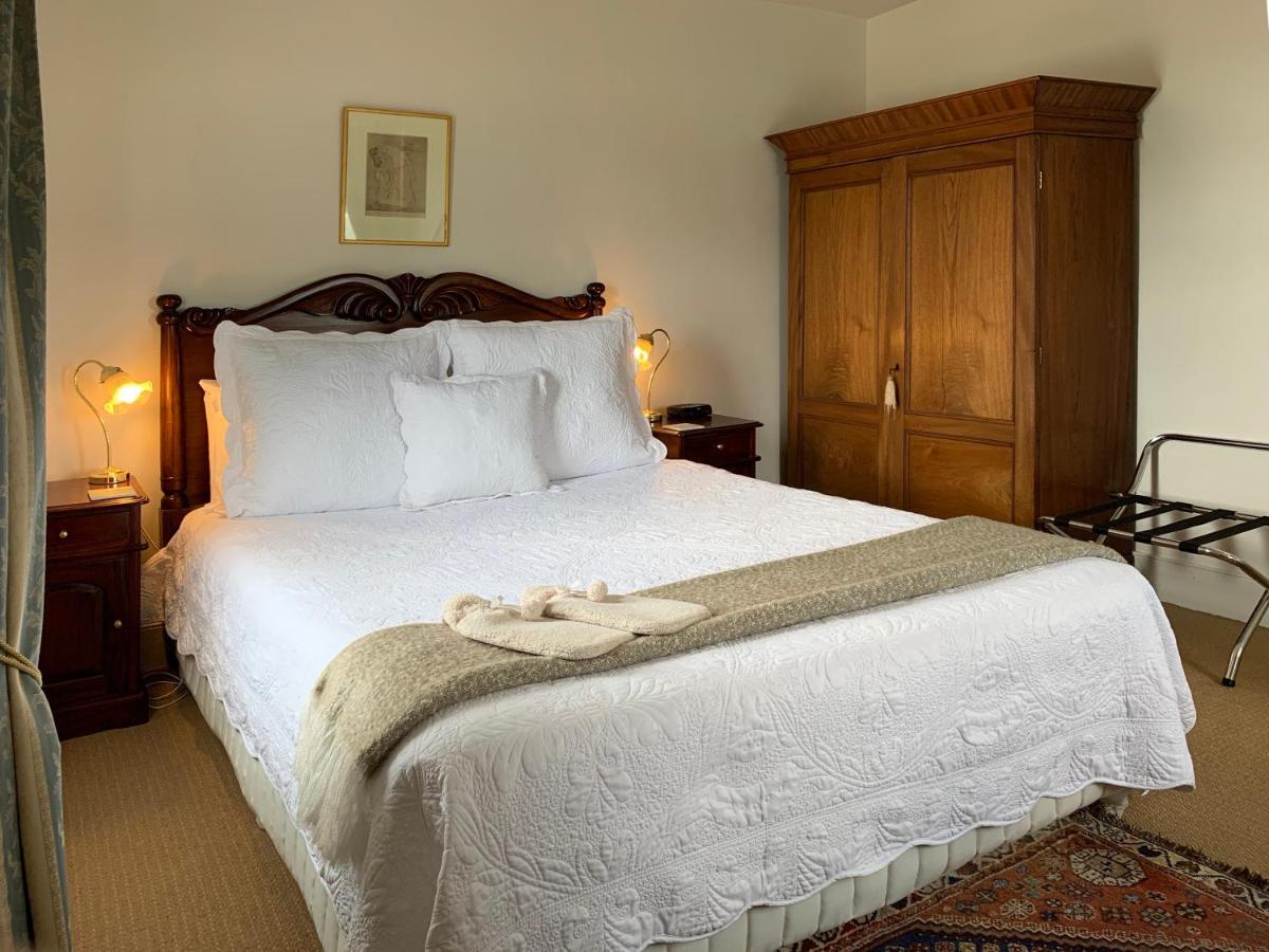 The Racecourse Inn Longford Ngoại thất bức ảnh